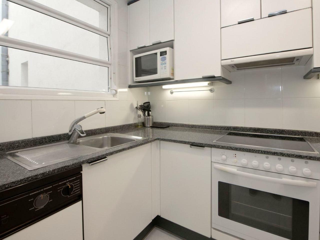 Apartment Vila Olimpica Sant Marti - Sardenya By Interhome Барселона Екстериор снимка